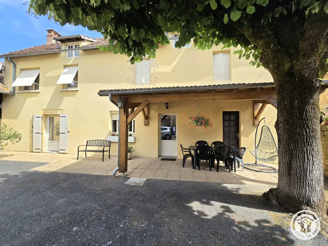 Maison de Vacances MONTIGNAC-LASCAUX 2