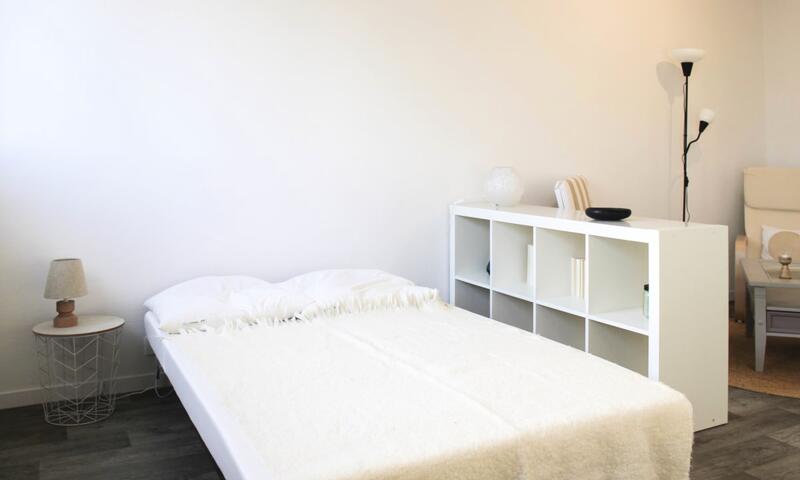 T1 Spacieux Avec Wifi Proche De Paris - - Montreuil - 1