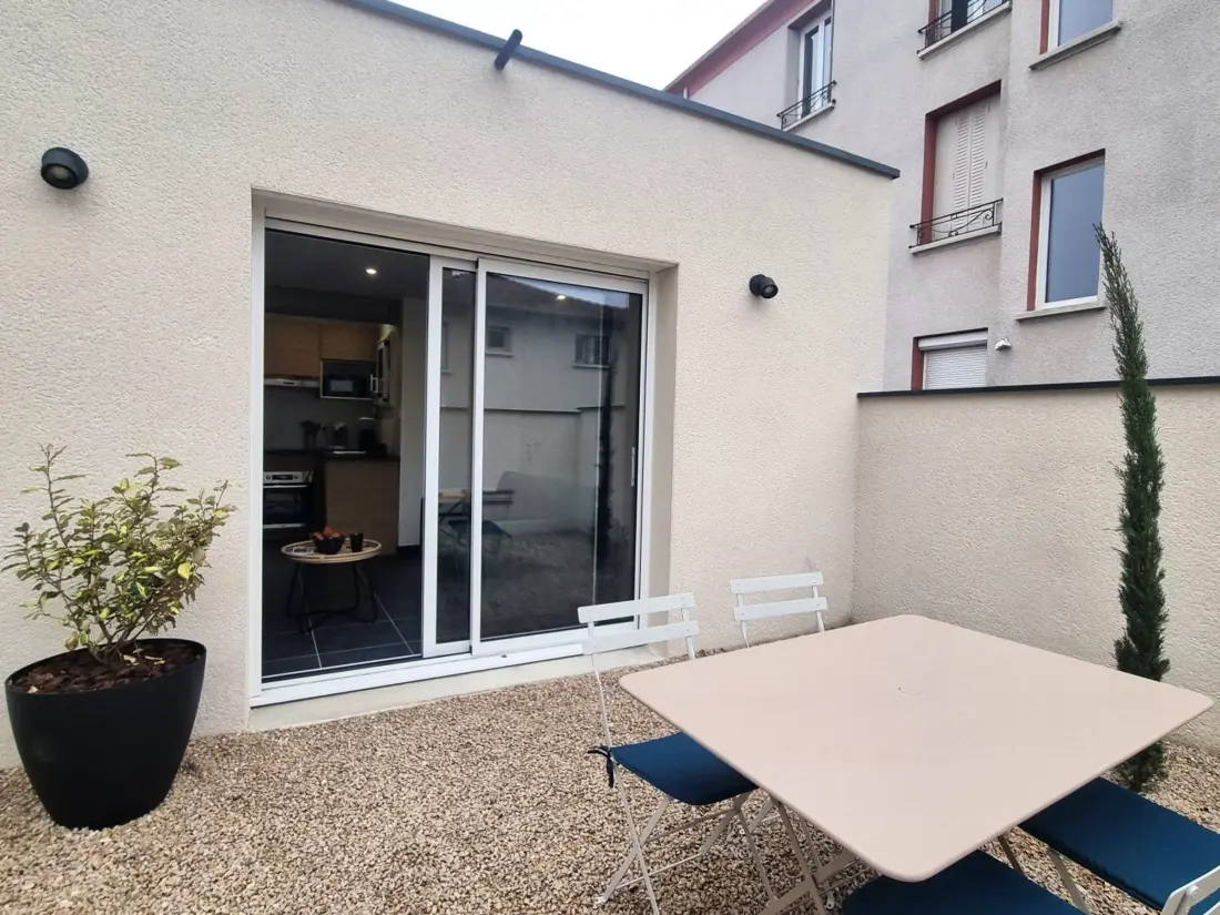 Maison de Vacances Montrond-les-Bains 2