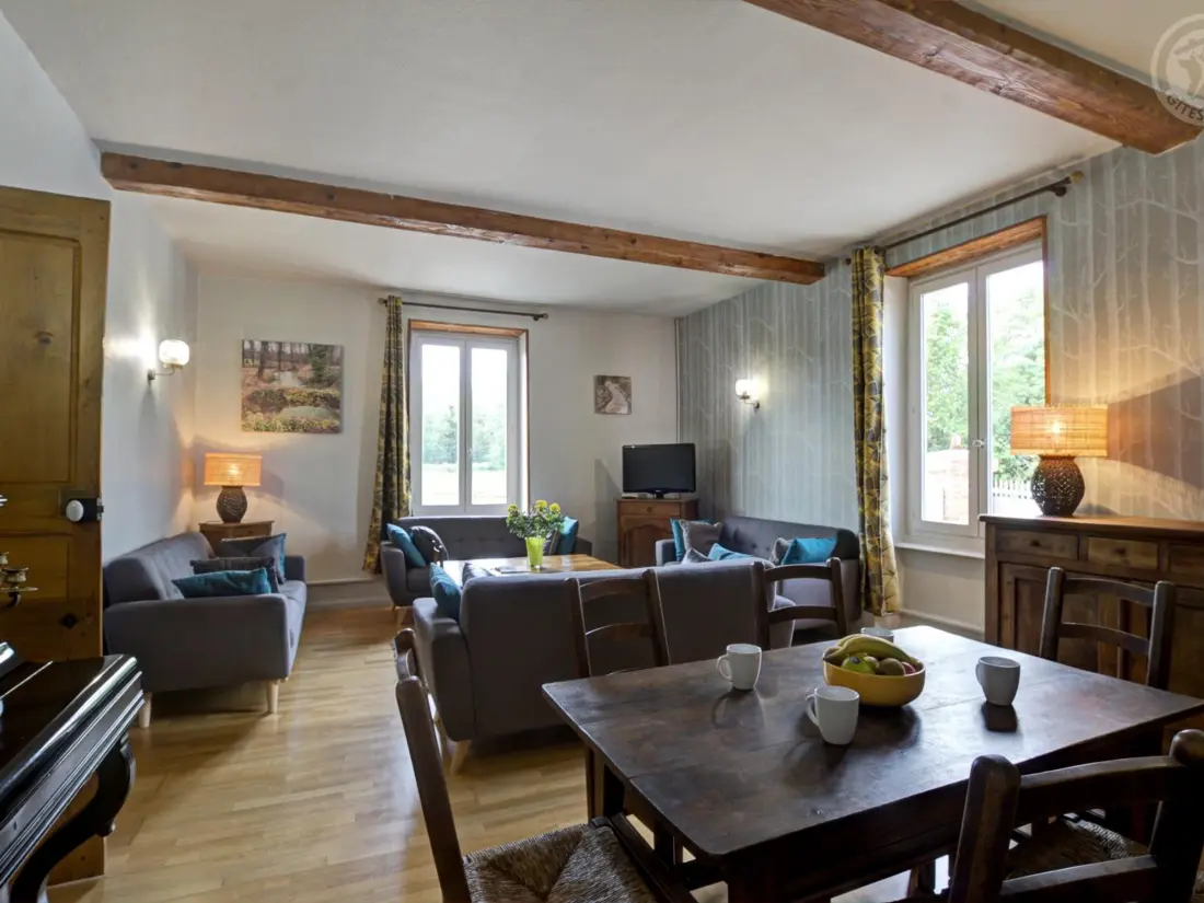 Maison de Vacances MORNAND-EN-FOREZ