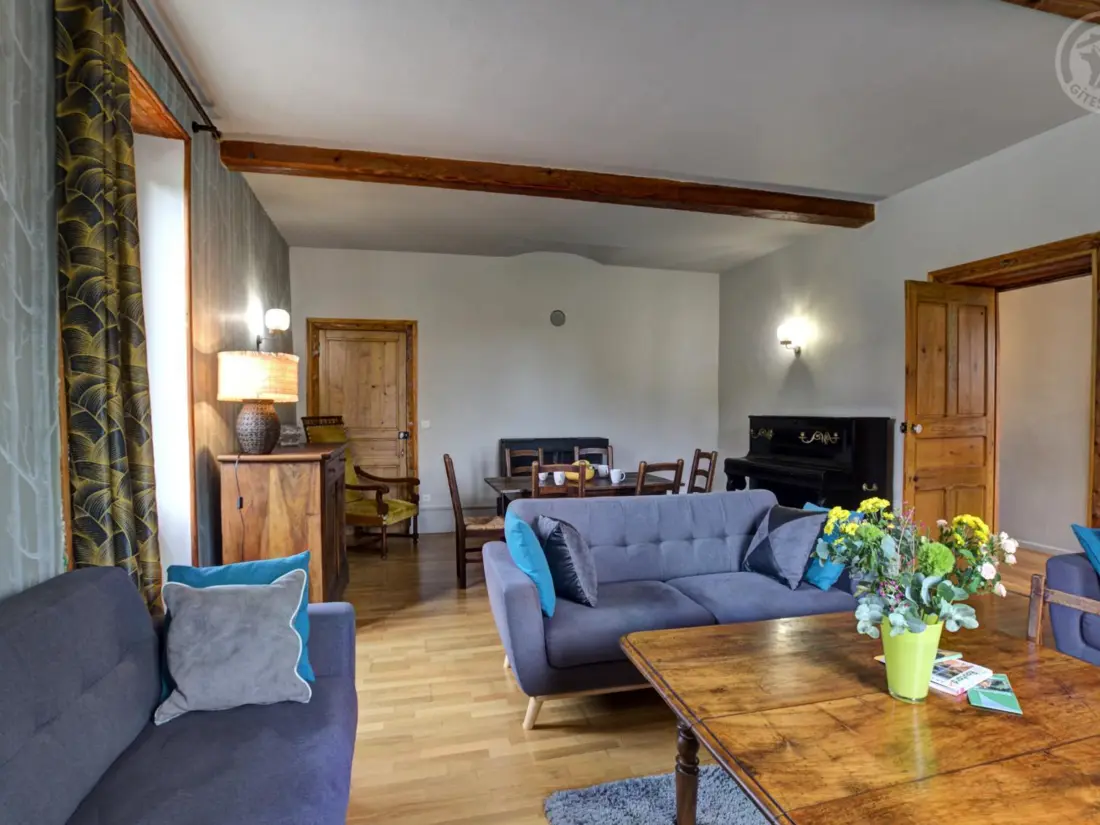 Maison de Vacances MORNAND-EN-FOREZ