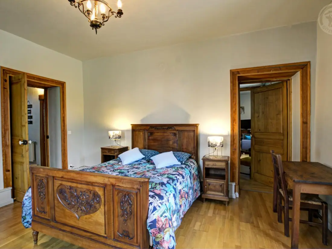 Maison de Vacances MORNAND-EN-FOREZ