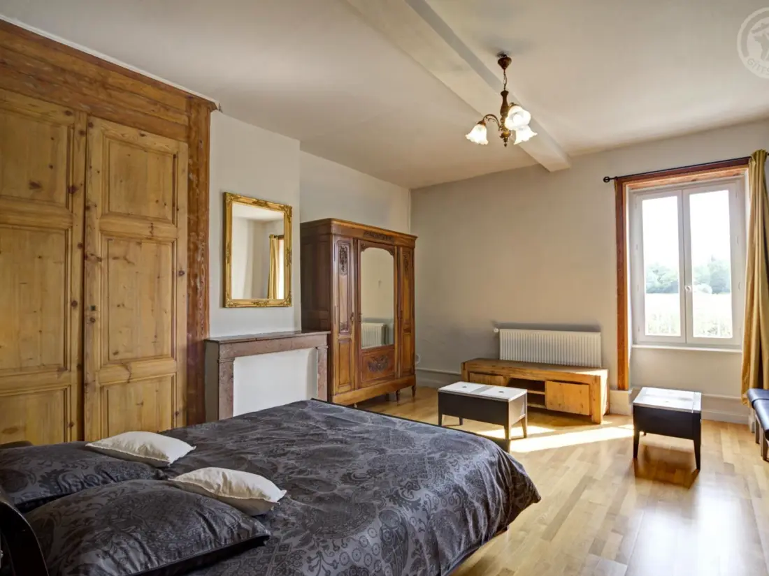 Maison de Vacances MORNAND-EN-FOREZ