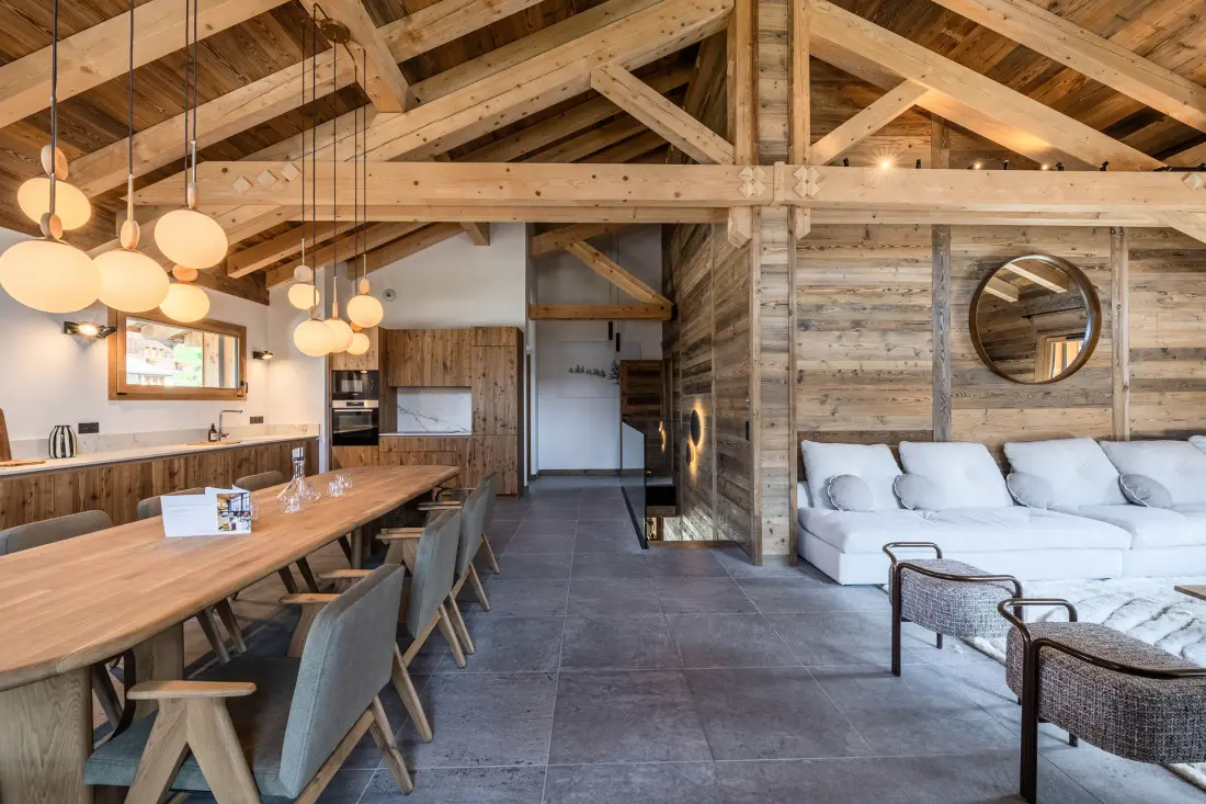 Chalet Crystal