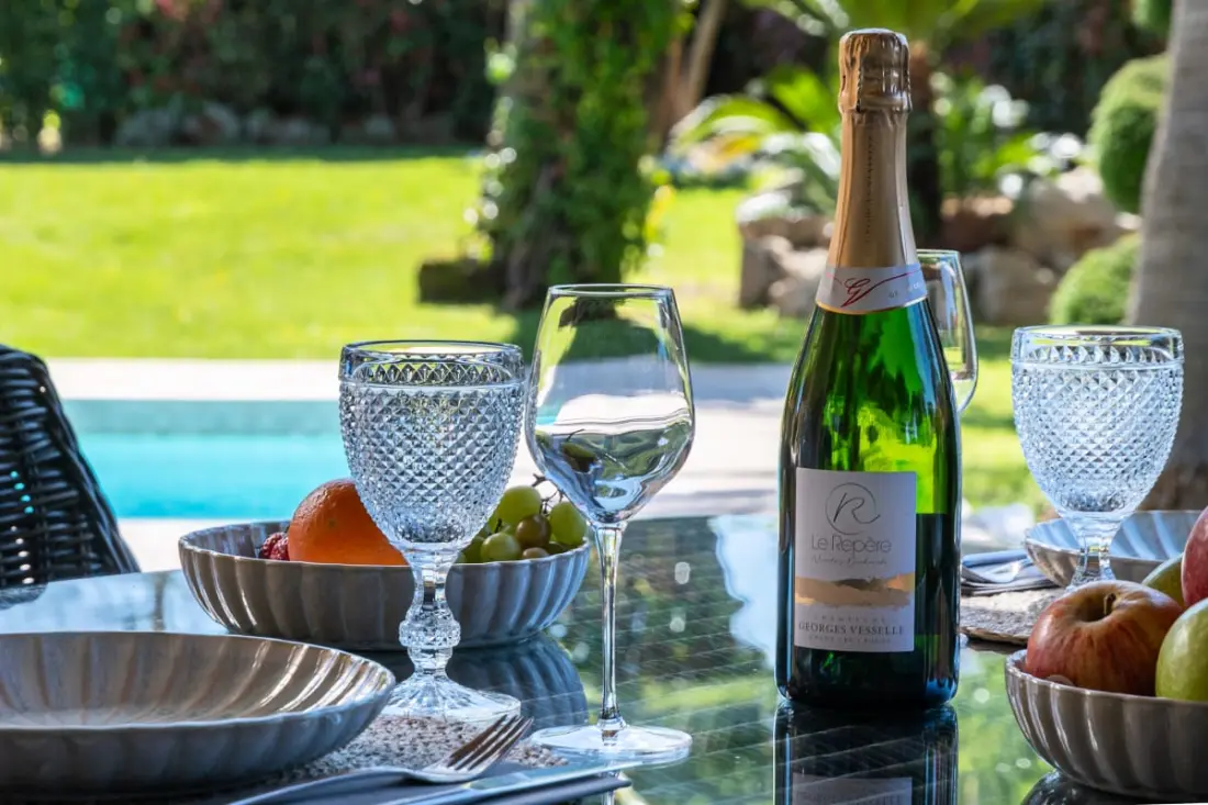 Résidence Villa 205m² Piscine Chauffée – Proche Cannes