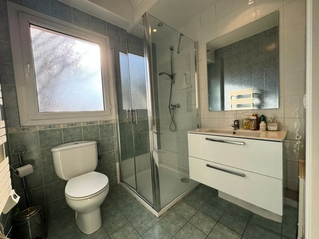 Résidence Moderne Wohnung in Mougins mit eigenem Garten