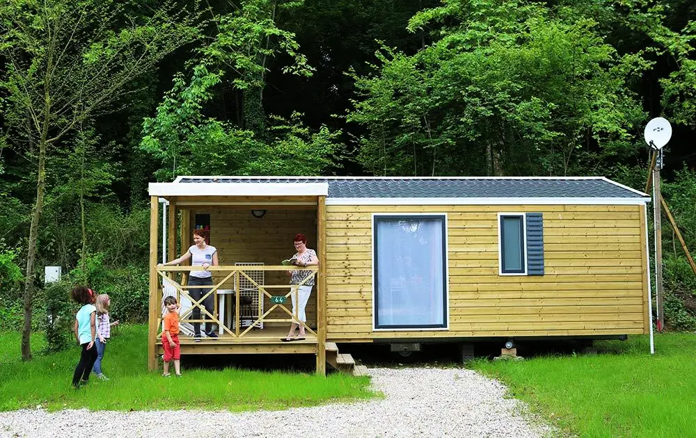 Camping Paradis Le Val de Trie 4 étoiles★★★★