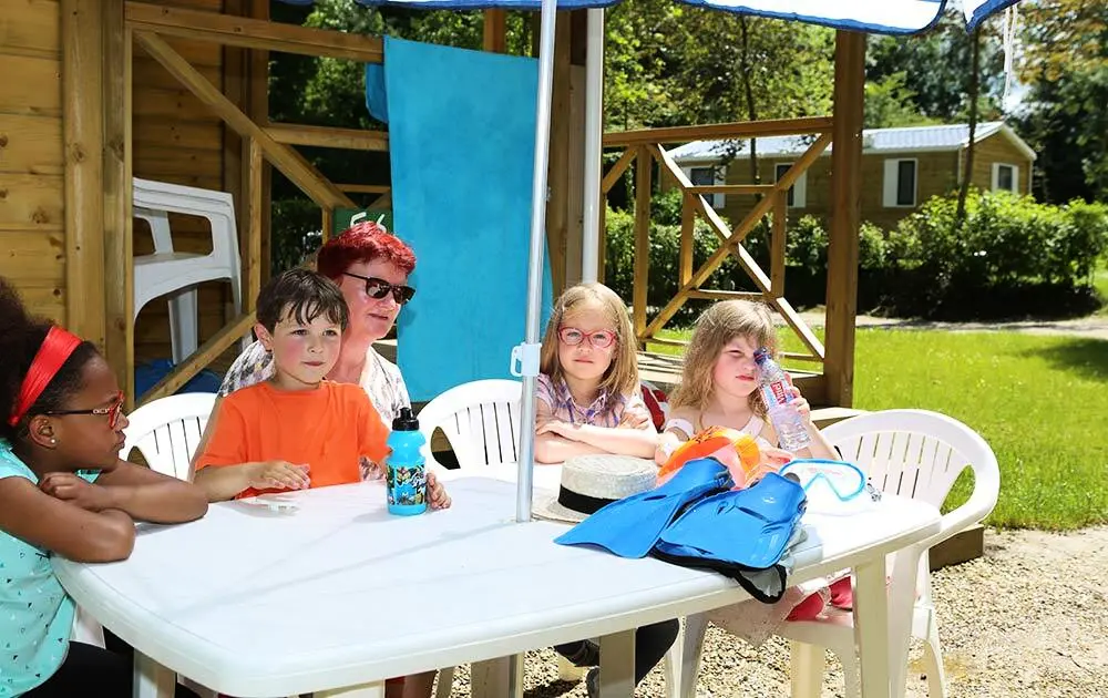 Camping Paradis Le Val de Trie 4 étoiles★★★★