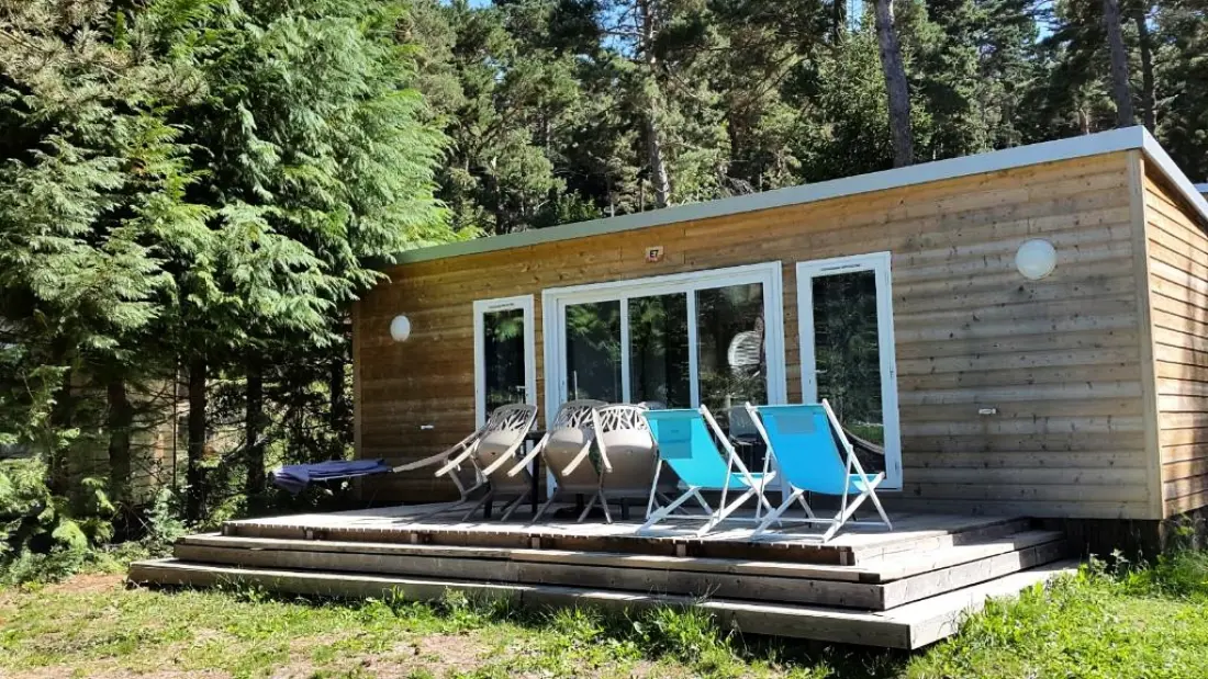 Village Vacances du Lac Chambon 3 étoiles★★★