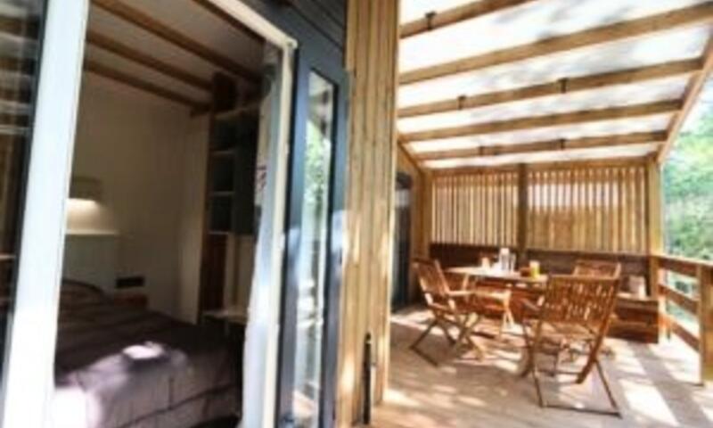 Camping Ushuaïa Villages les Pialades *** - Nabirat - 33