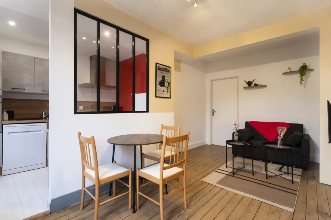 Hôtel Des Cousines - Capucine / Appartement 4 Personnes Nancy