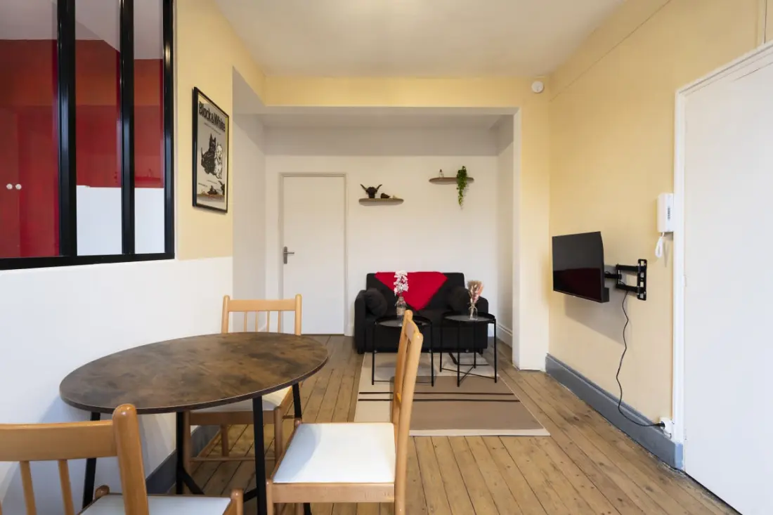 Hôtel Des Cousines - Capucine / Appartement 4 Personnes Nancy