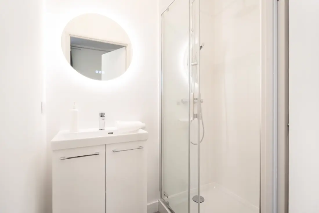 Hôtel Des Cousines - Capucine / Appartement 4 Personnes Nancy