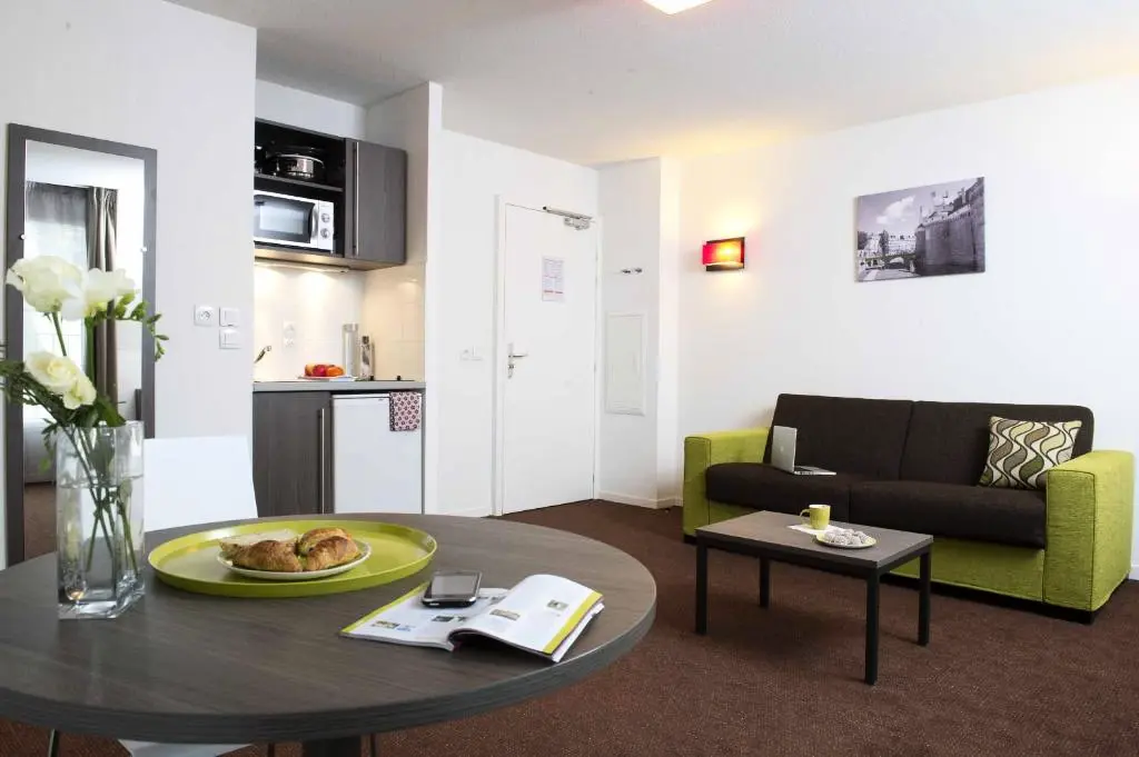 Aparthotel Adagio Access Nantes Viarme 3 étoiles★★★