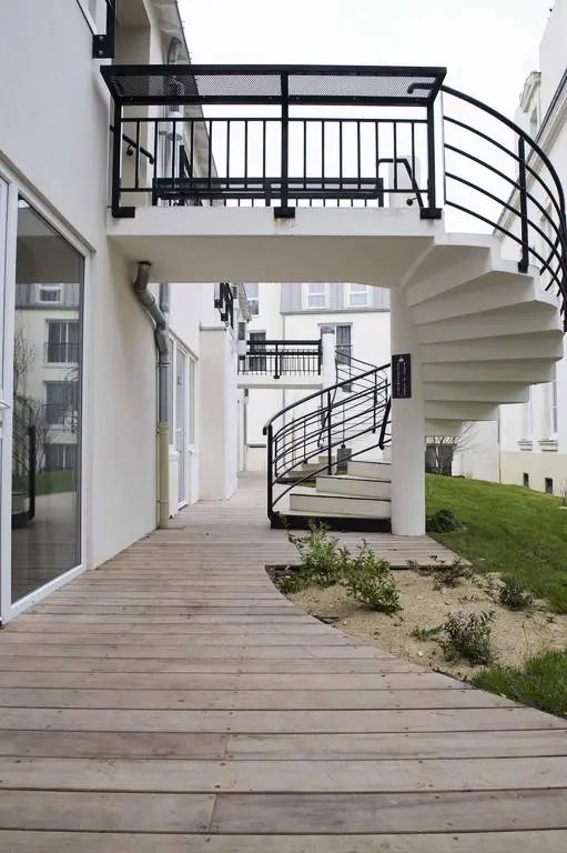 Aparthotel Adagio Access Nantes Viarme 3 étoiles★★★