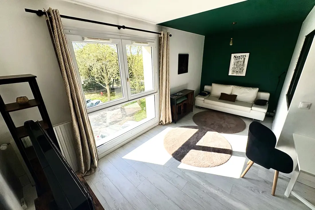 Bel Appartement De 54 M² En Bord De Loire