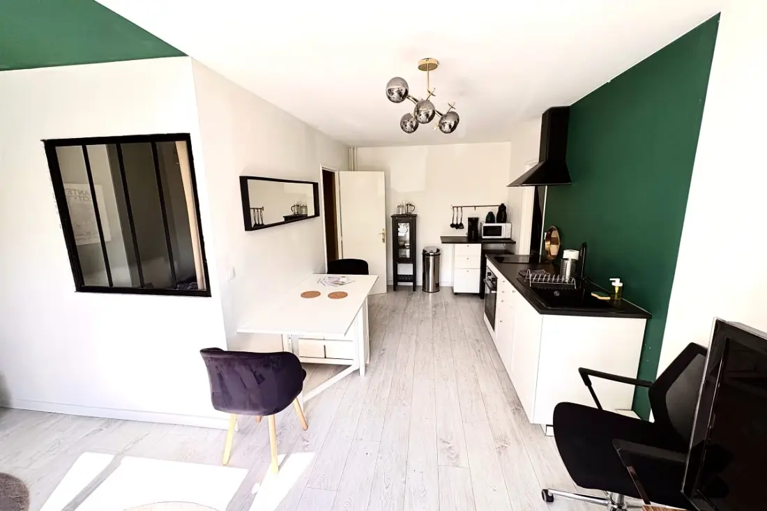 Bel Appartement De 54 M² En Bord De Loire