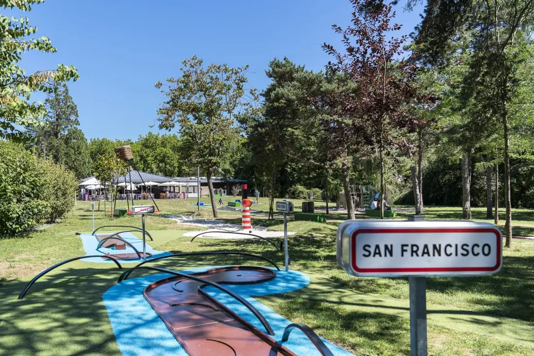 NANTES CAMPING 5 étoiles★★★★★