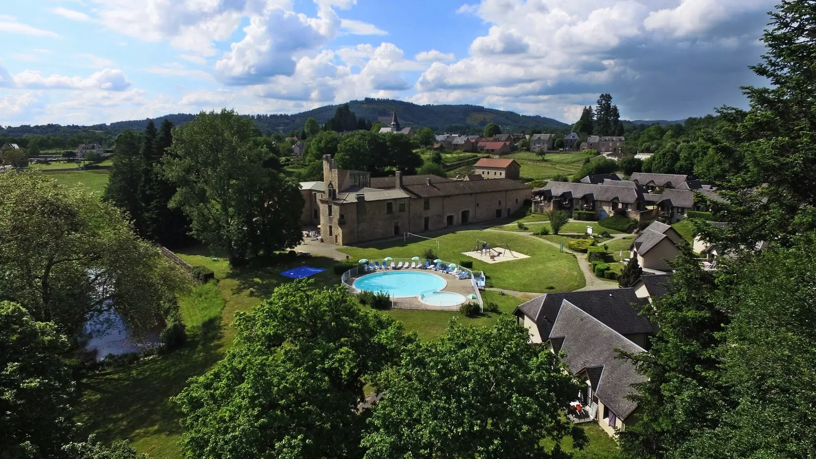 VVF Villages Chateau sur Vienne 3   Nedde  Limousin  France avec