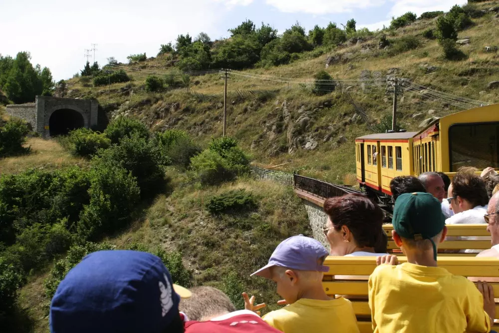 CAMPING LA GARENNE 3 étoiles★★★