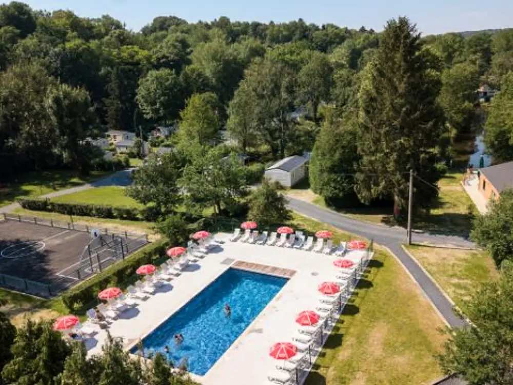 Camping - Le Grand Paris 4 étoiles★★★★