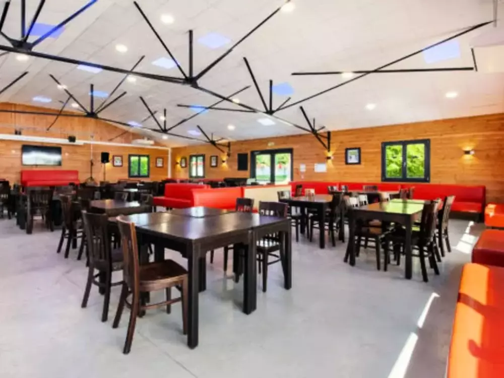 Camping Romanée Le Grand Paris 4 étoiles★★★★