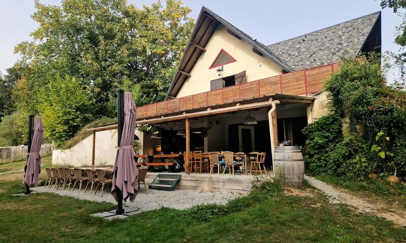 Camping Le Soustran *** - Neuvic - 49