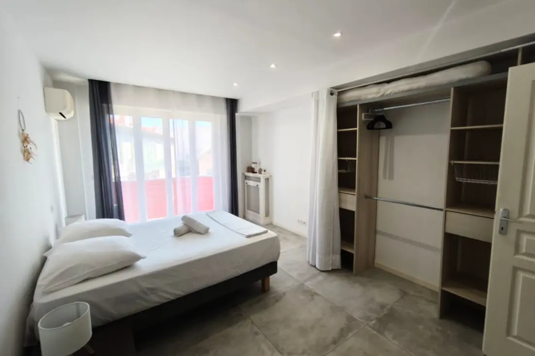 Appart 2 Chambres – Calme &amp; Lumineux – Proche Tram