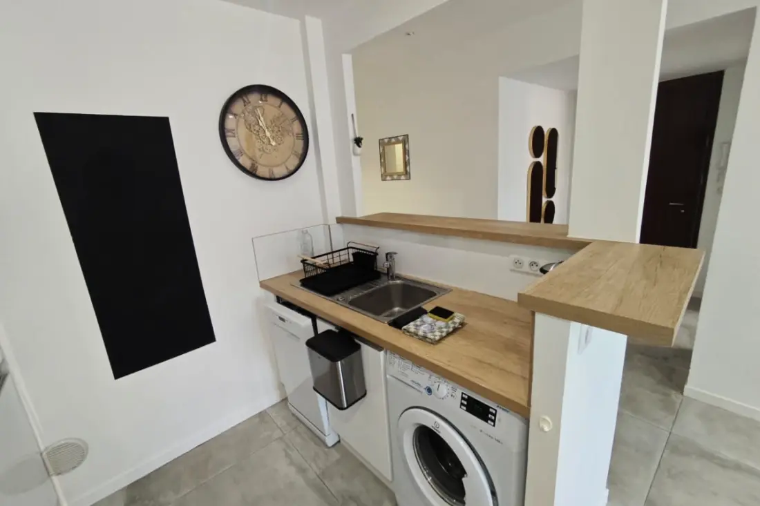 Appart 2 Chambres – Calme &amp; Lumineux – Proche Tram
