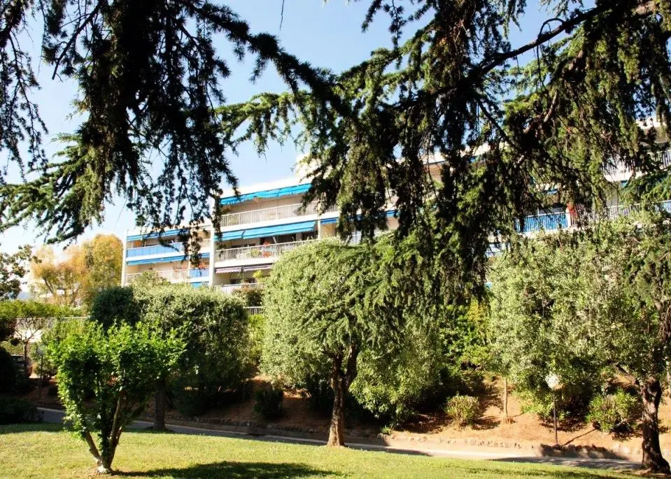 3 Pièces 4 Personnes