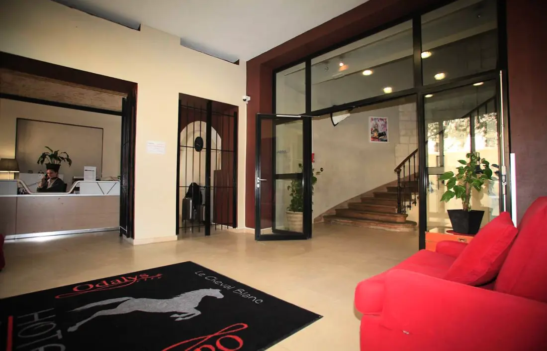 Appart'hôtel Odalys Le Cheval Blanc3 étoiles★★★