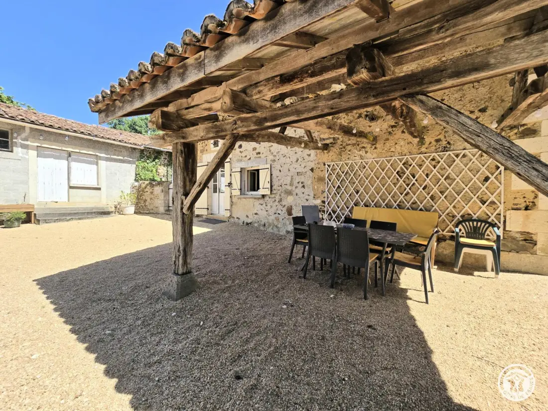 Maison de Vacances Milhac-de-Nontron 2