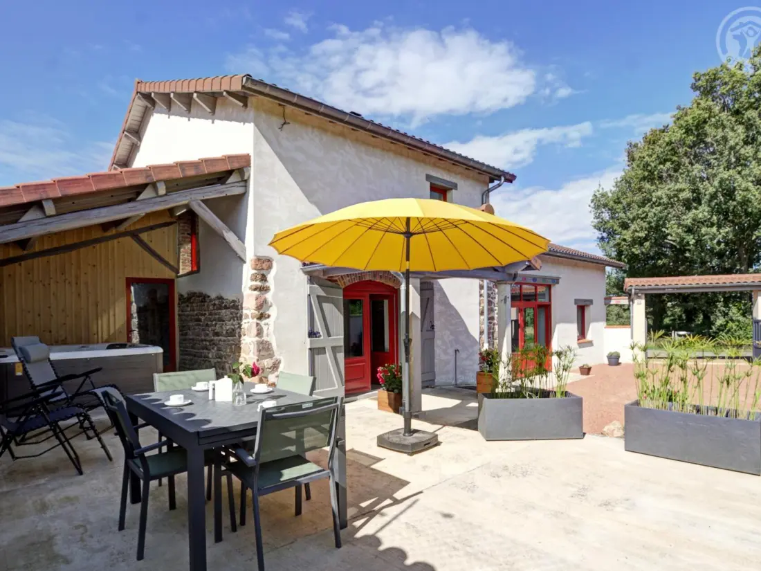 Maison de Vacances NOTRE-DAME-DE-BOISSET 2