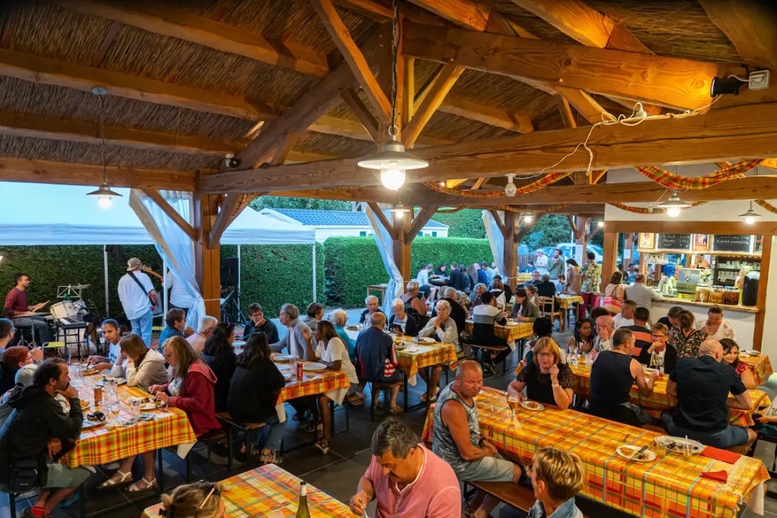 Camping Le Pont d'Yeu 3 étoiles★★★
