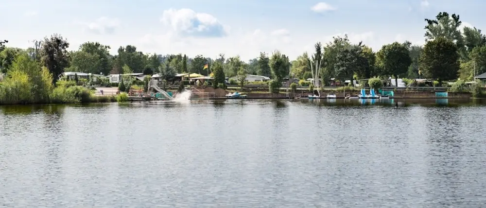 Camping am Hirschfeldsee - Sperrfechter Freizeitpark 3 étoiles★★★