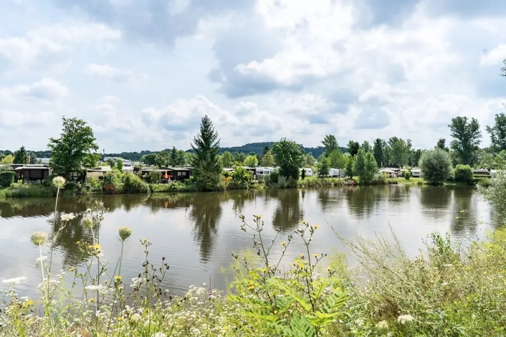 Camping am Hirschfeldsee - Sperrfechter Freizeitpark 3 étoiles★★★
