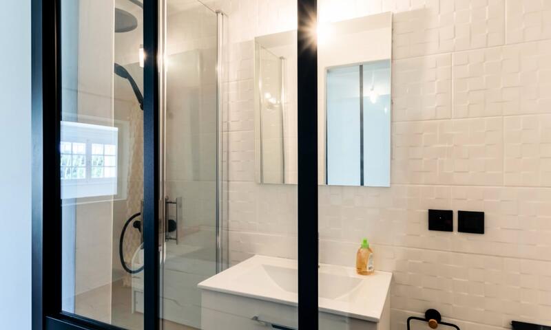 Maison Lumineuse Avec Jardin Et Piscine Privée - - Ollioules - 13