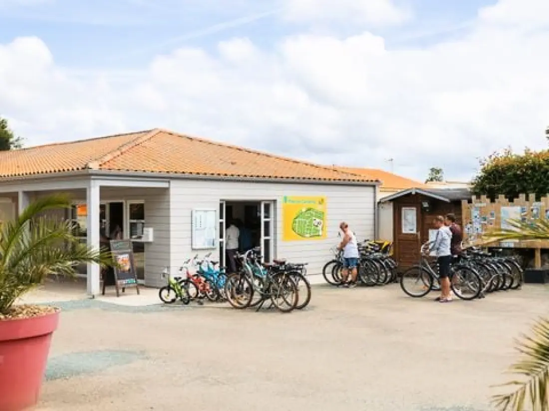Camping Le Bois Soleil 4 étoiles★★★★