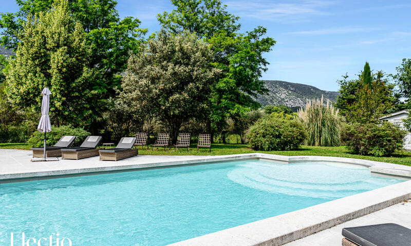 Loggia 7 Cyprès | Résidence Les Petitons - - Oppede - 21