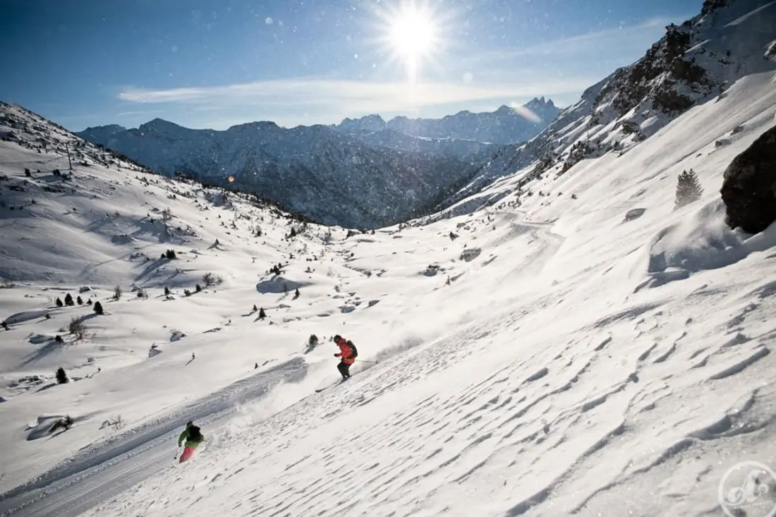 Résidence ☆☆☆ Ski &amp; Vélo Légendaires - Vacances 4-6 Pers