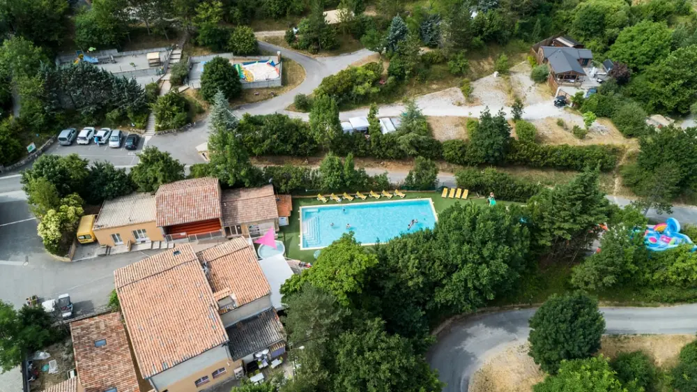 Camping Les Princes d'Orange 3 étoiles★★★