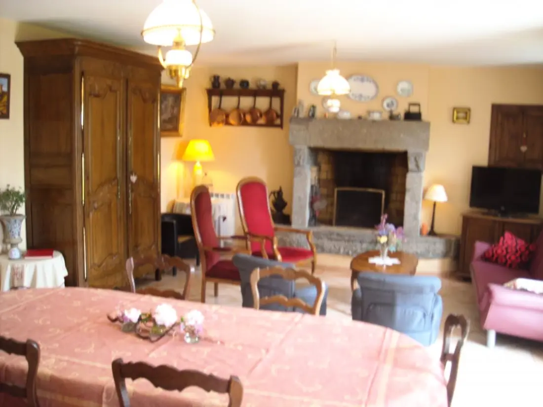 Gîte de France à Orval Sur Sienne  2