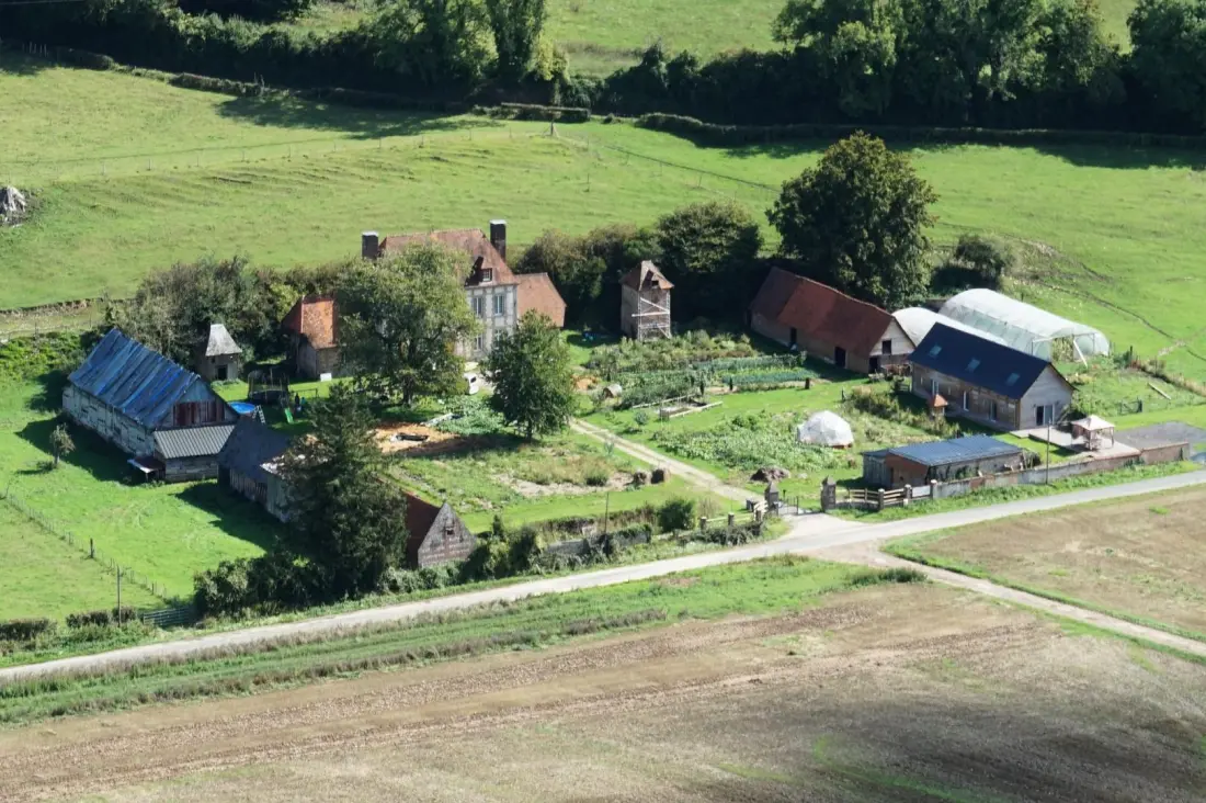 Gîte de France Gîtes de france® - les ecuries du mesnil aux moines 3 épis