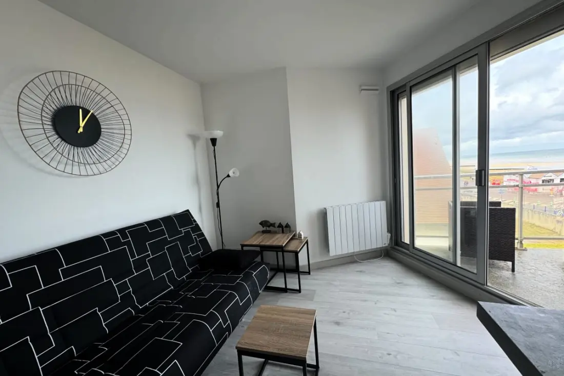 Joli T2 Avec 2 Balcons En Front De Mer