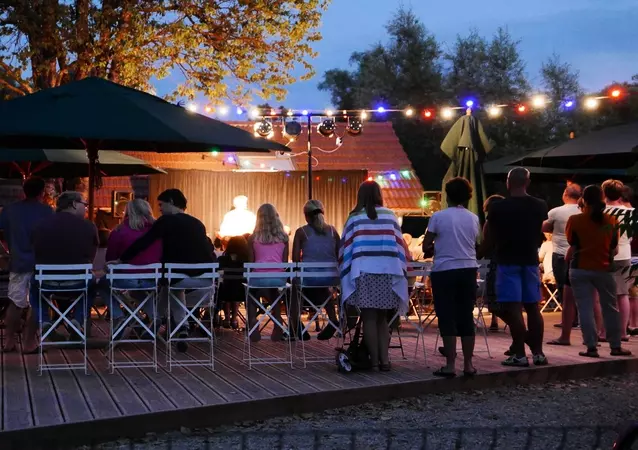 Plage Blanche Campsite In The Jura Nature Holidays Huttopia