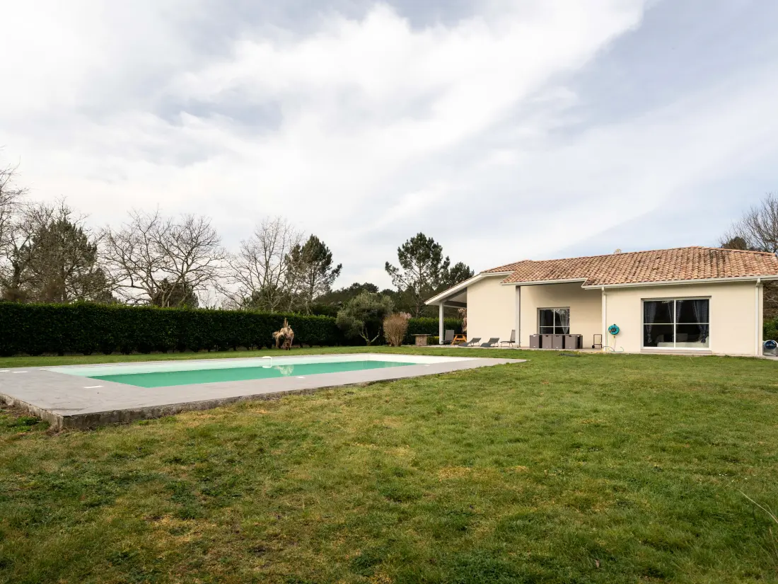 Maison de Vacances Parentis-en-Born 27