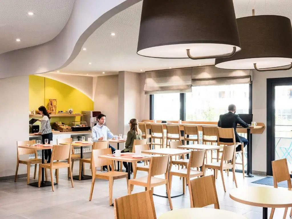 Aparthotel Adagio access Colombes La Défense 3 étoiles★★★