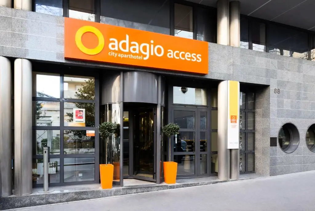 Aparthotel Adagio access la Défense Léonard de Vinci