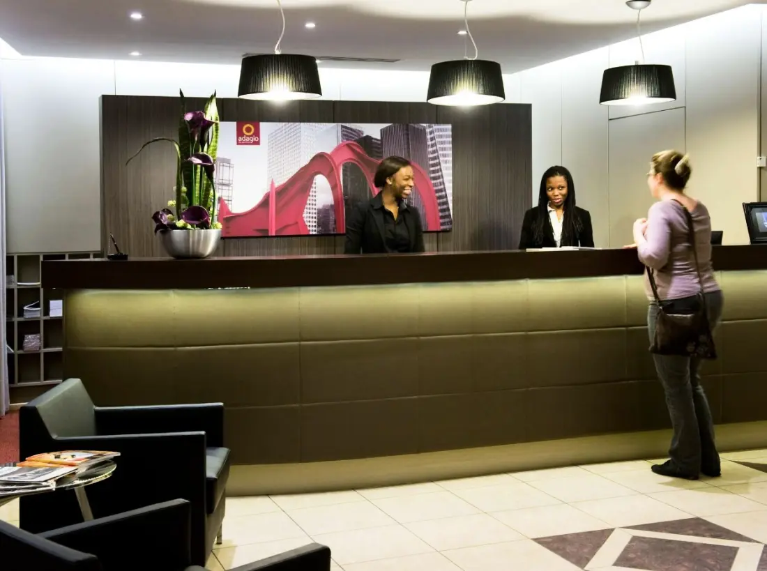 Aparthotel Adagio La Défense Esplanade 4 étoiles★★★★