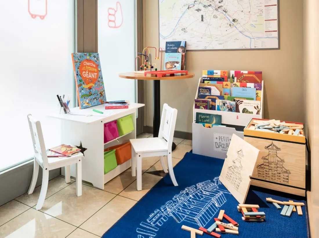 Aparthotel Adagio La Défense Esplanade 4 étoiles★★★★